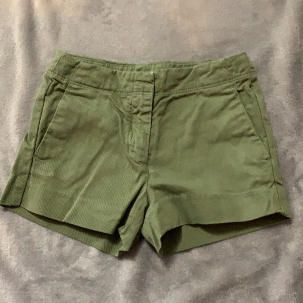 Crewcuts girls hunter green shorts